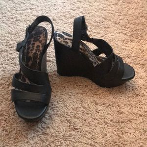 Jessica Simpson Wedges